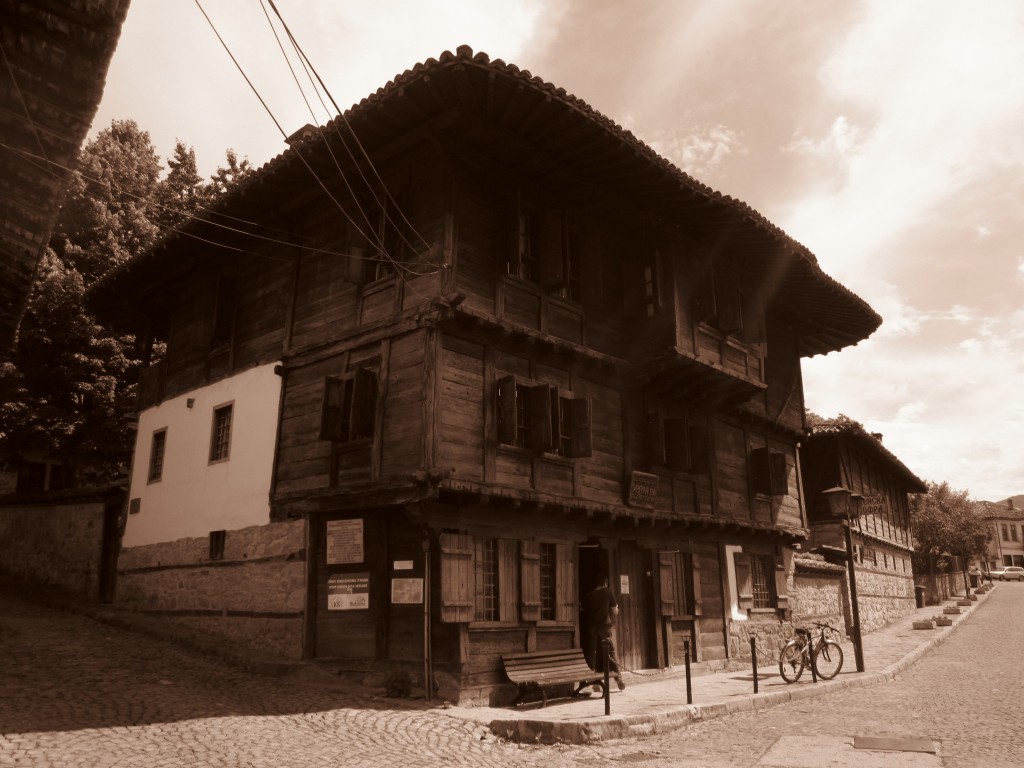 Попниколовата къща